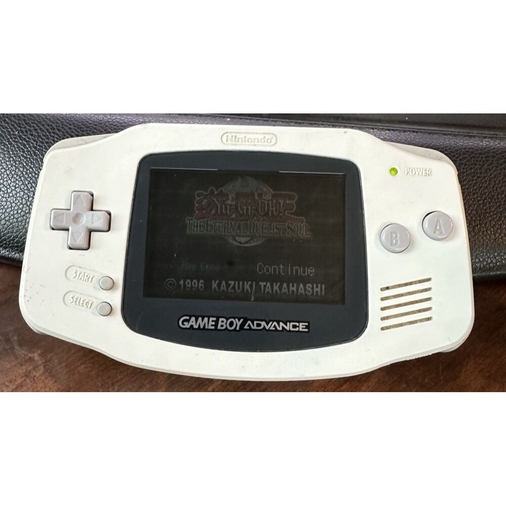 Game Boy Advance Silver Console Nintendo and One Yu-Gi-Oh Game Tested Works - Picture 8 of 11